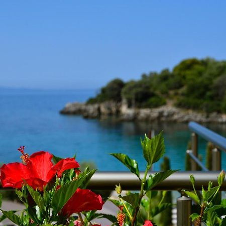 Prima Vista Beachfront Boutique Hotel Syvota Exterior photo