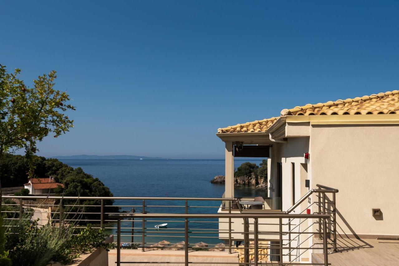 Prima Vista Beachfront Boutique Hotel Syvota Exterior photo