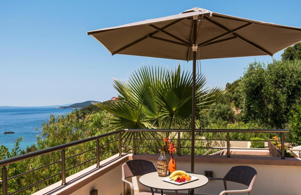 Prima Vista Beachfront Boutique Hotel Syvota Exterior photo
