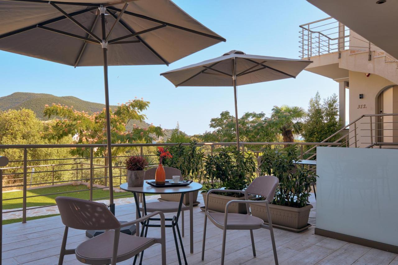 Prima Vista Beachfront Boutique Hotel Syvota Exterior photo